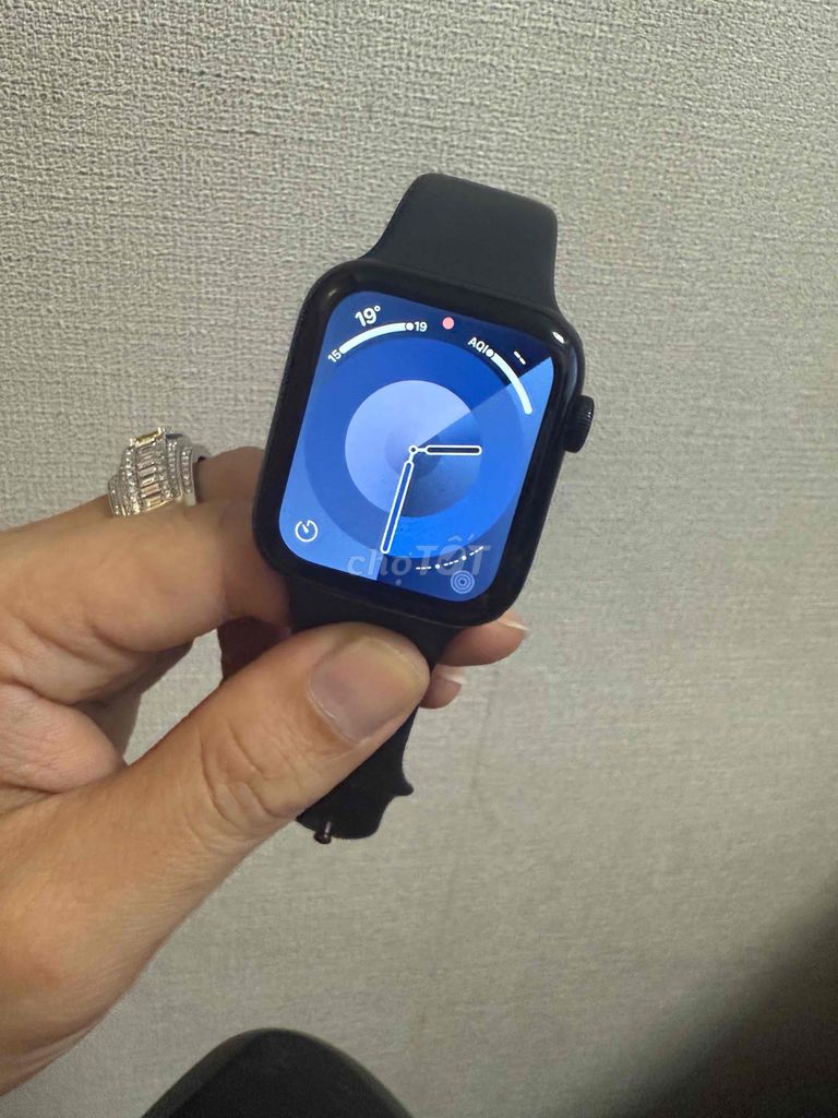 Apple Watch Se 2 màu đen 42mm