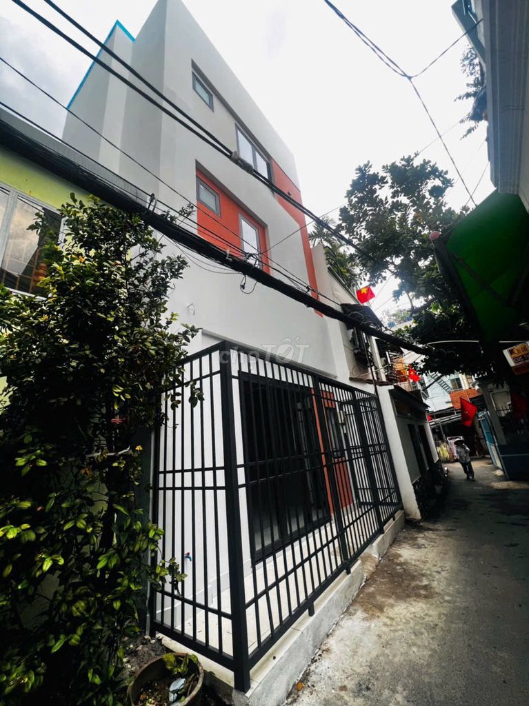 Аренда · 3 комн. · 40 м² · Quận Gò Vấp, ул. Đường Quang Trung