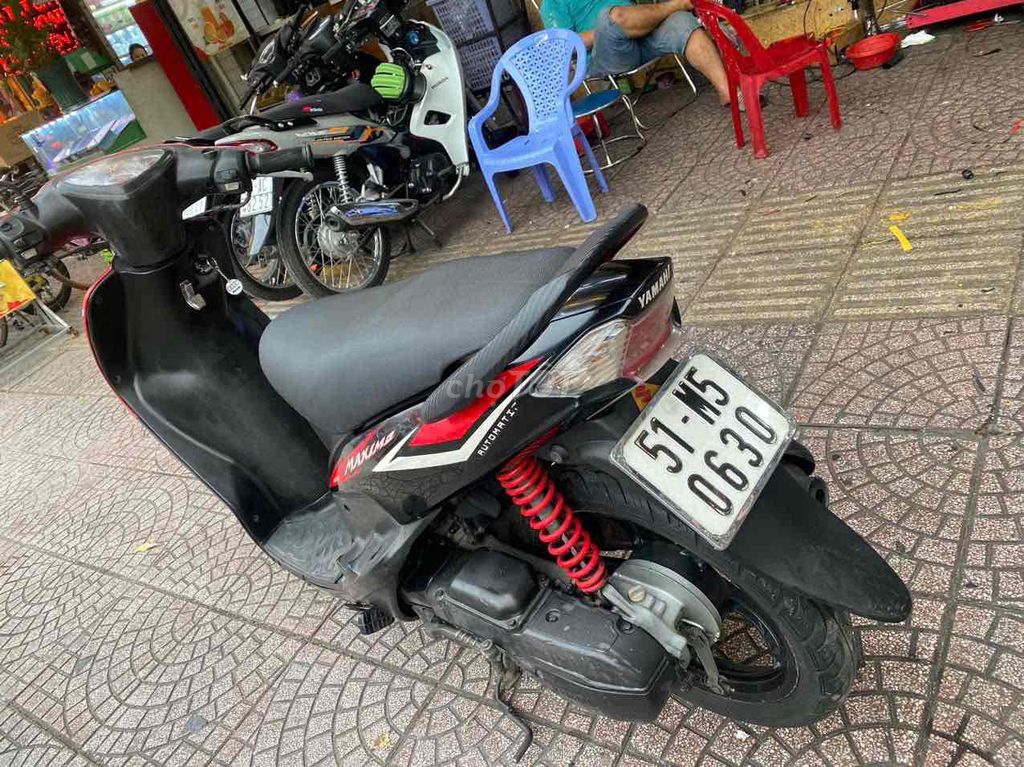 xe nhà đang đi chinh chủ. Mua bán Xe máy tại Quận 4 Tp Hồ Chí Minh được đăng bởi Bui hình 4