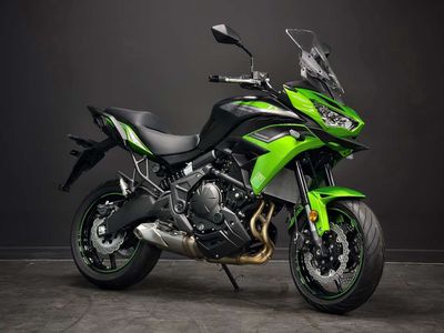 Versys 650 new siêu ưu đãi