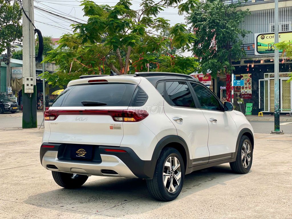Kia Sonet 2022 Белый Автомат 36.215 км