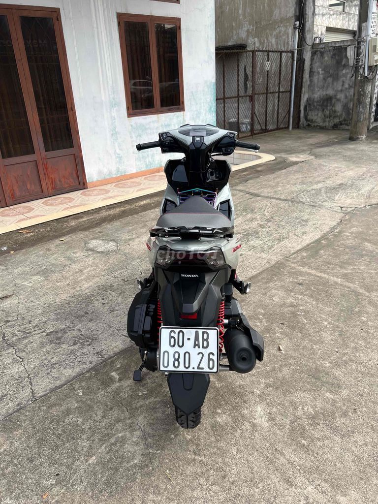 AB 4val 2025 3.900km chính chủ 60 có bán trả góp. Mua bán Xe máy tại Huyện Trảng Bom Đồng Nai được đăng bởi cửa hàng xe máy Trần Sơn  hình 2