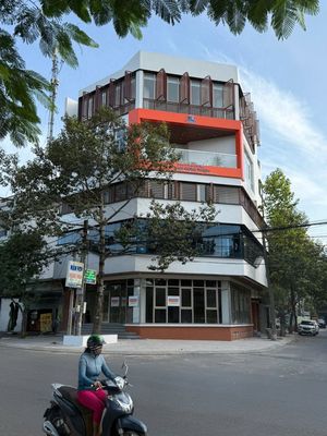 CHO THUÊ VĂN PHÒNG, VIEW ĐẸP, KHÔNG GIAN ĐẲNG CẤP! (DT thuê đa dạng). Cho thuê văn phòng, mặt bằng kinh doanh tại Thành phố Biên Hòa Đồng Nai được đăng bởi Đính Văn