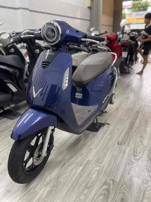 Xe máy điện VinFast Evo 200 Xanh 2024