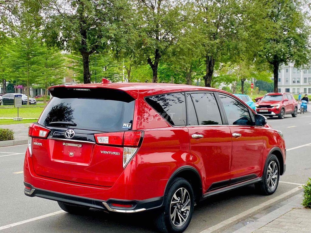 Toyota Innova 2021 Venturer - 60000 km. Mua bán Ô tô tại Quận Thanh Xuân Hà Nội được đăng bởi Cường trần hình 6
