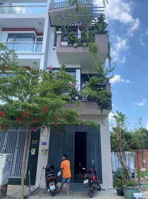Hiếm Bán căn nhà 3 tầng vườn lài,đường 12m ,xây kiên cố. Mua bán nhà ở tại Quận 12 Tp Hồ Chí Minh được đăng bởi Mai văn hùng
