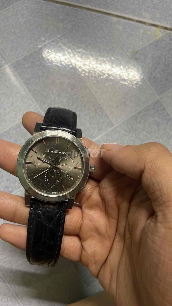 Burberry BU9362 Dây da Sapphire Đenn. Mua bán Đồng hồ tại Quận Ngũ Hành Sơn Đà Nẵng được đăng bởi Lê Nhật Duy hình 1