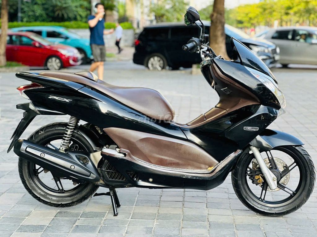 HONDA PCX 125FI XE NHẬP KHẨU NGUYÊN CHIẾC. Mua bán Xe máy tại Quận Nam Từ Liêm Hà Nội được đăng bởi HẢI ĐĂNG hình 3