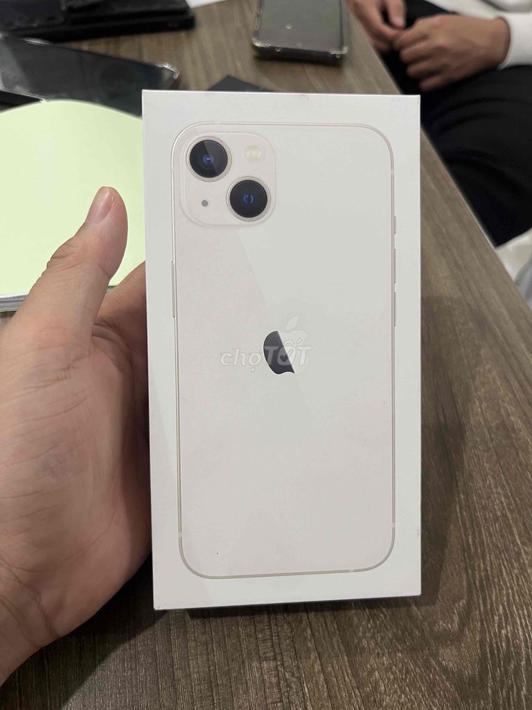 Apple iPhone 13 128GB Trắng Mới. Mua bán Điện thoại tại Thành phố Nha Trang Khánh Hòa được đăng bởi Nguyễn Thọ hình 1