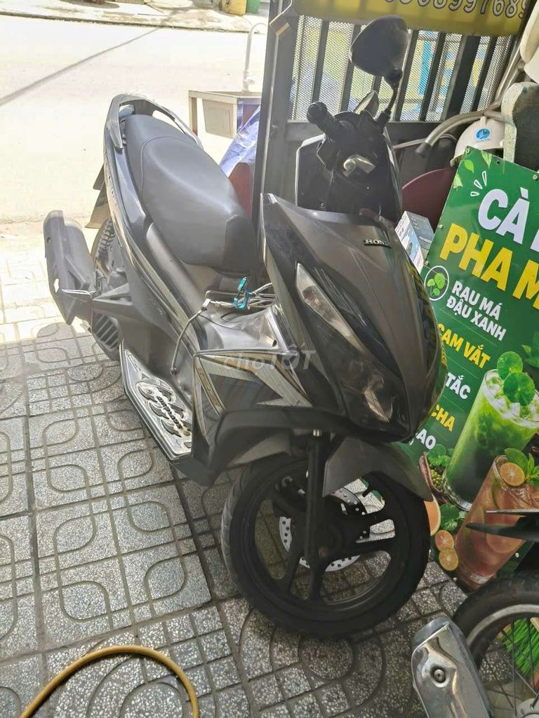 Honda Air Blade черный