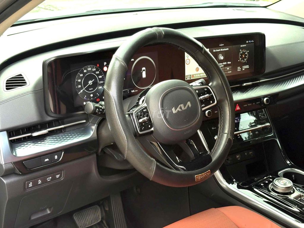 Kia Carnival 2023 Signature 2.2D - 70000 km. Mua bán Ô tô tại Thành phố Dĩ An Bình Dương được đăng bởi Quốc Thái  hình 4