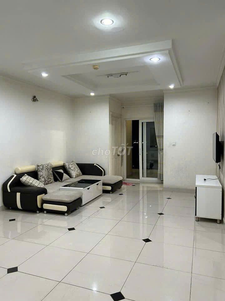 Аренда · 3 комн. · 100 м² · Quận Tân Bình, ул. Hồng Lạc