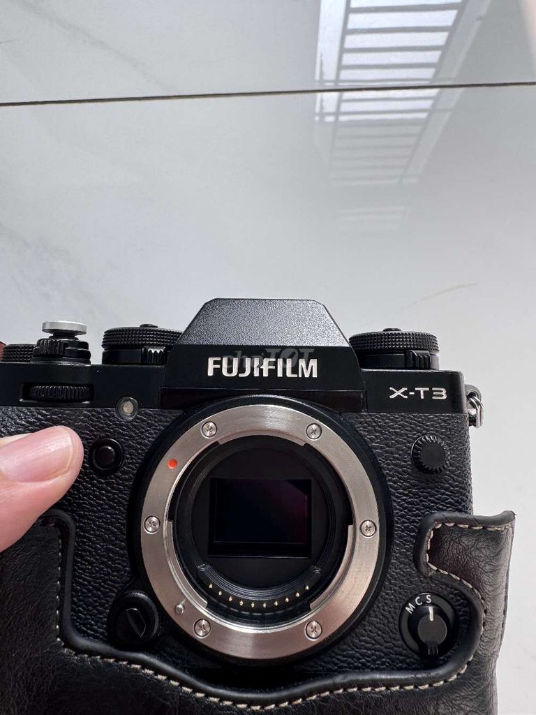 Máy ảnh Fujifilm X-T3 Đen. Mua bán Máy ảnh, Máy quay tại Thành phố Biên Hòa Đồng Nai được đăng bởi Huỳnh Lee hình 1