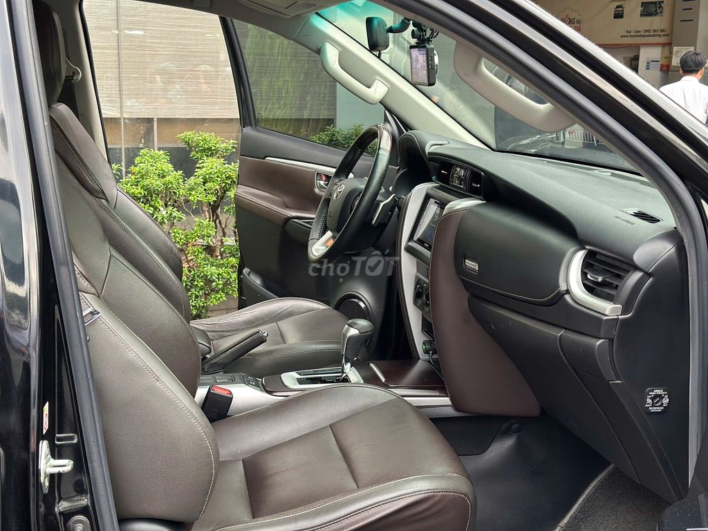 Fortuner 2019 2.4G AT - 115,000 km - Còn Giảm. Mua bán Ô tô tại Quận Gò Vấp Tp Hồ Chí Minh được đăng bởi Vũ Phong Toyota Sure Xe Cũ Chính Hãng hình 10