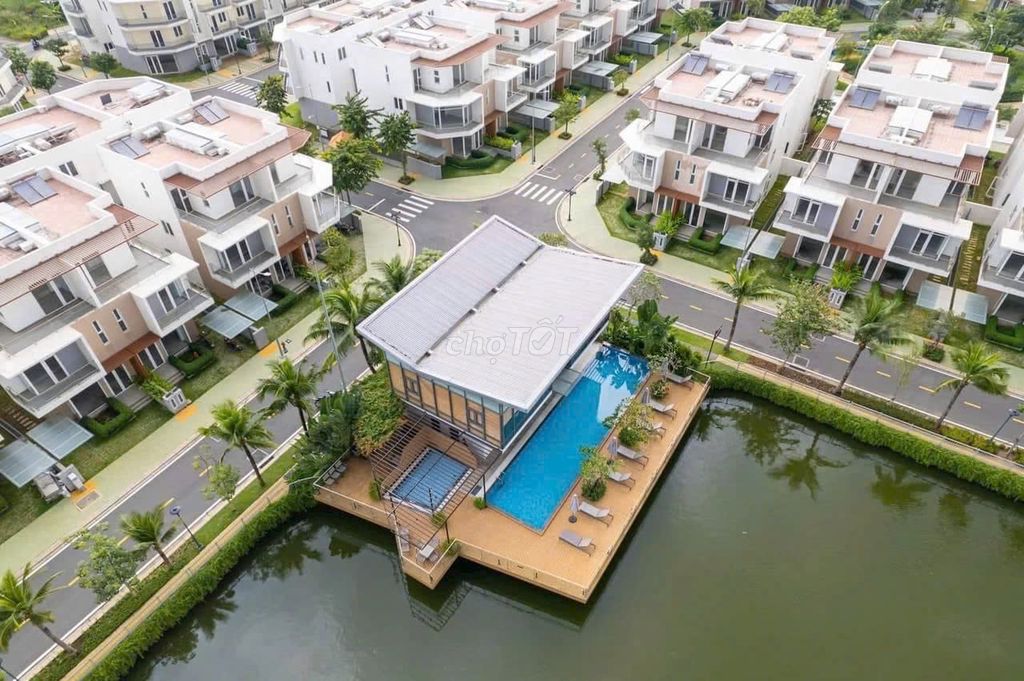 BDS HVL NC CẦN BÁN SHOPHOUSE DRAGON VILLGE , NGUYỄN THỊ TƯ ,PHÚ HỮU Q9