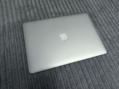 Macbook Air 2017 đẹp như mới