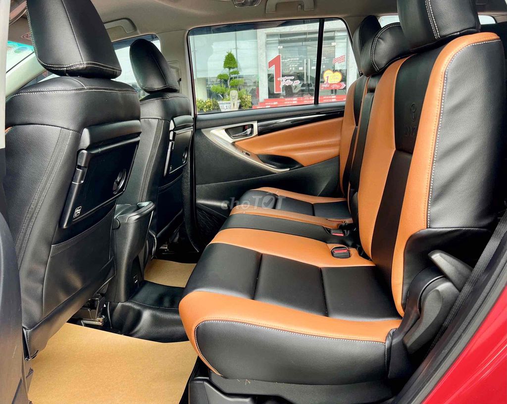 Toyota Innova 2019 Venturer - 112800 km. Mua bán Ô tô tại Thành phố Thủ Đức Tp Hồ Chí Minh được đăng bởi Thùy Phương Toyota hình 6