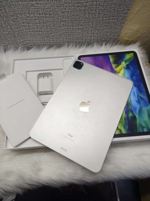 iPad Pro 11" 2020 256GB, Bản Quốc Tế, Fullbox. Mua bán Máy tính bảng tại Quận Cầu Giấy Hà Nội được đăng bởi nguyễn xuân huy