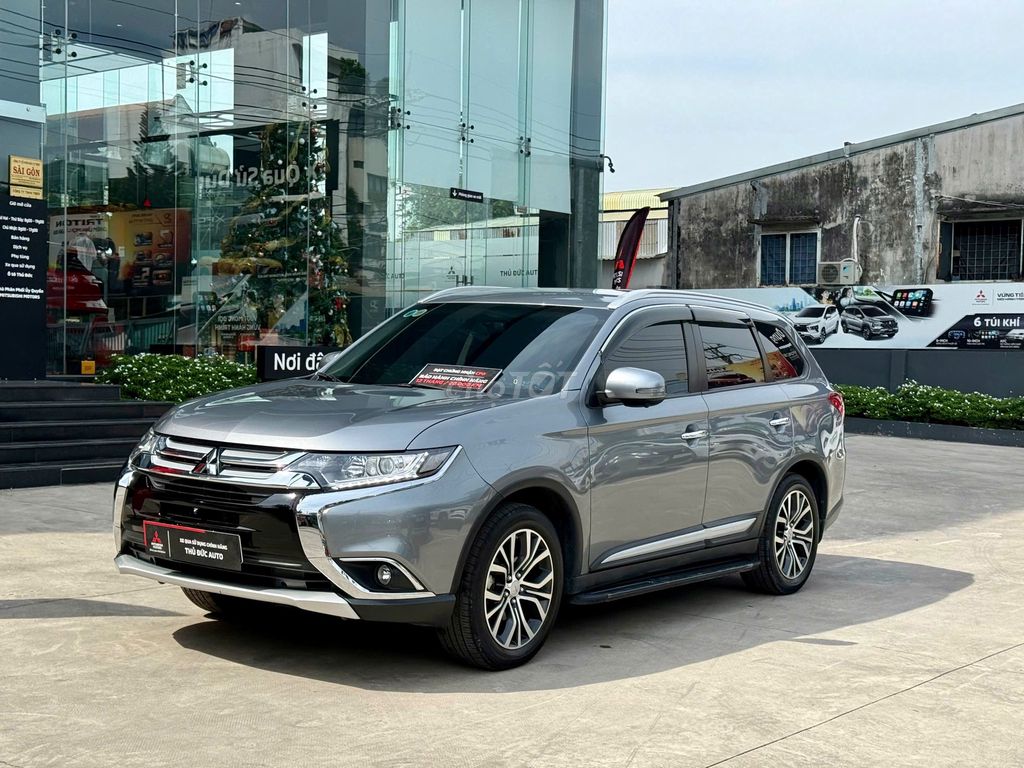 Mitsubishi Outlander CVT 2019 Xám 36.900 km. Mua bán Ô tô tại Thành phố Thủ Đức Tp Hồ Chí Minh được đăng bởi Mitsubishi Chính Hãng hình 3