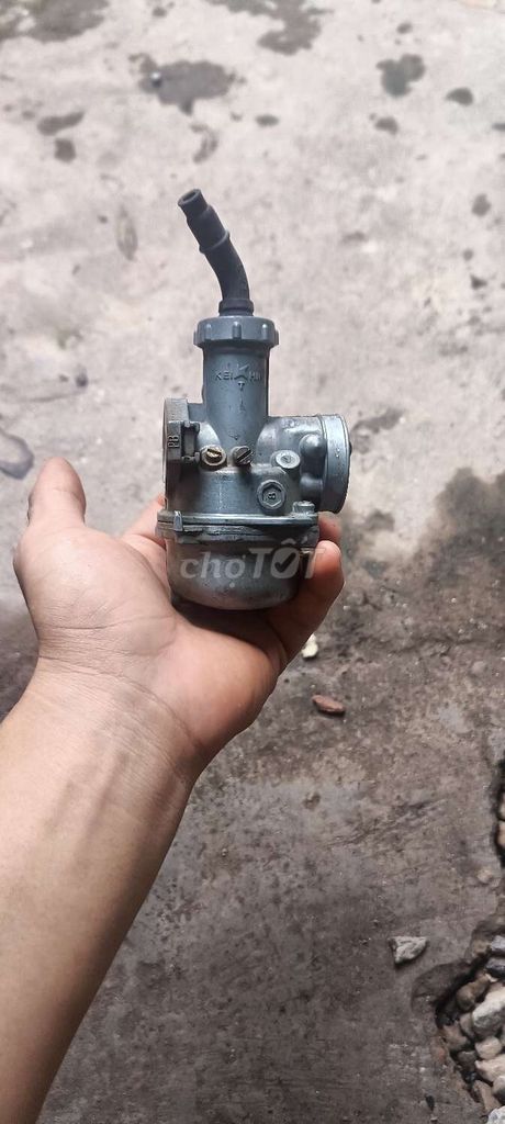 Bình xăng con Kenhin T. Mua bán Phụ tùng xe tại Quận Hoàng Mai Hà Nội được đăng bởi Bình Gold hình 1