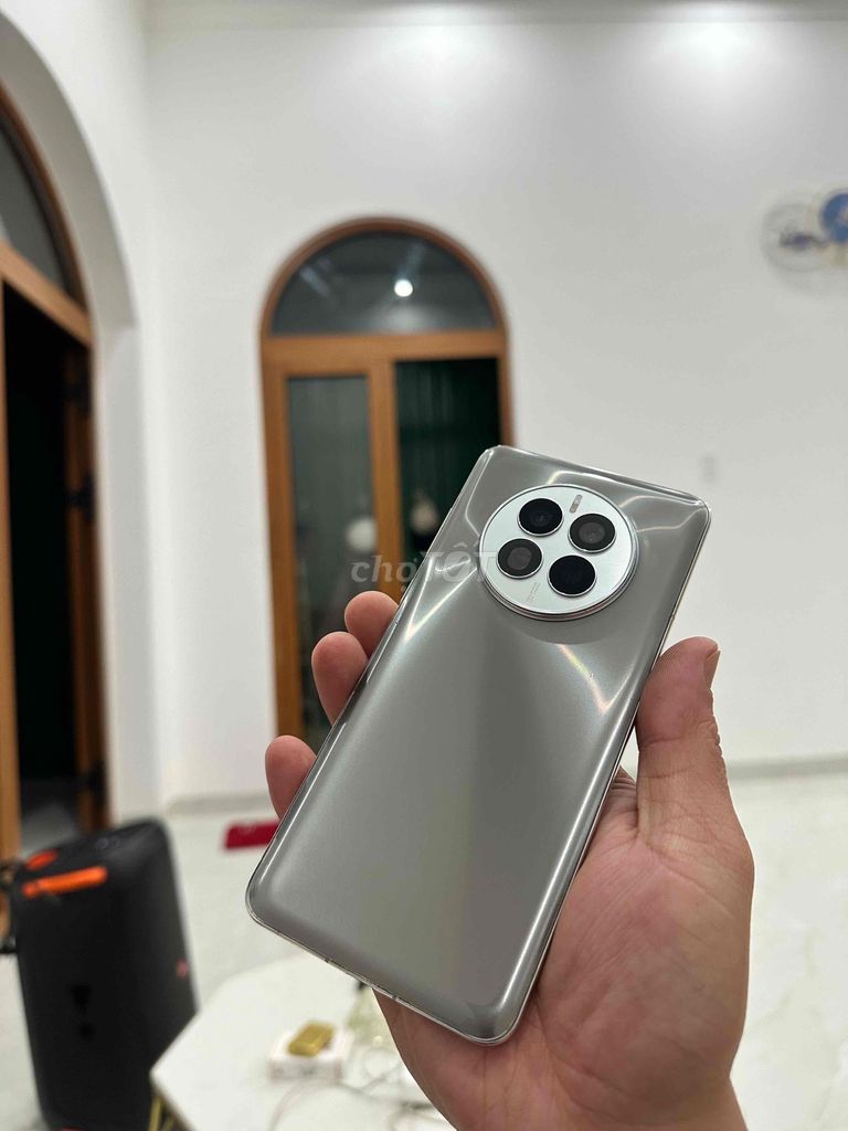 Huawei Mate 50 rẻ nhất thế giới, chip snap 8+gen1. Mua bán Điện thoại tại Thành phố Buôn Ma Thuột Đắk Lắk được đăng bởi Xuân Tr hình 1