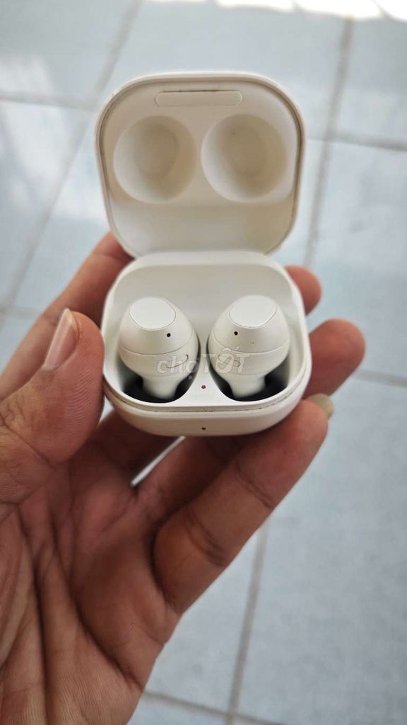 Tai nghe Samsung Buds FE Trắng. Mua bán Tivi, Âm thanh tại Quận Tân Bình Tp Hồ Chí Minh được đăng bởi Đức Thành hình 1