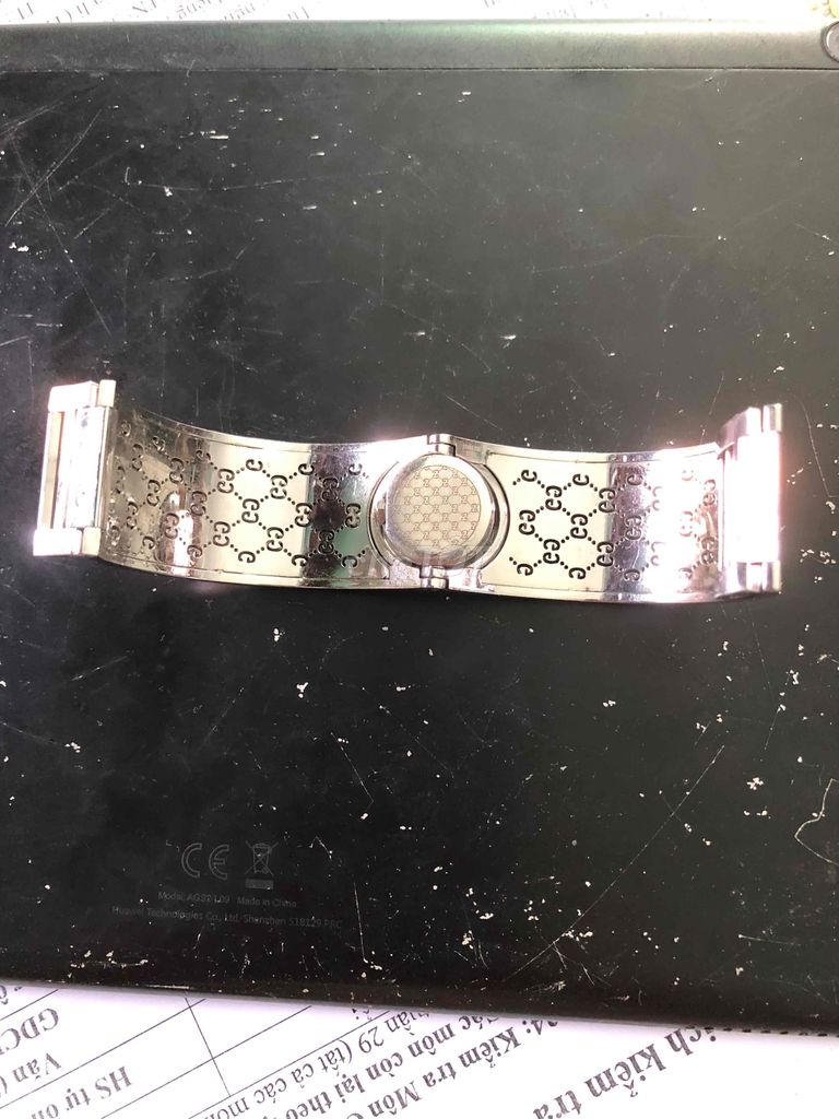 đồng hồ Gucci twirl 112 diamonds nữ size 17mm