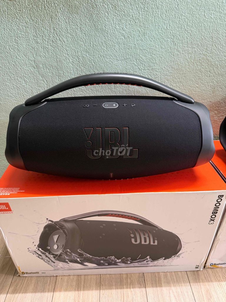 Loa JBL Boombox 3 Đen Đẹp như mới ko 1 vết sước. Mua bán Tivi, Âm thanh tại Quận Thanh Khê Đà Nẵng được đăng bởi Thế Giới Loa Chính hãng New Và Lướt Giá Rẽ Đà Nẵng  hình 1