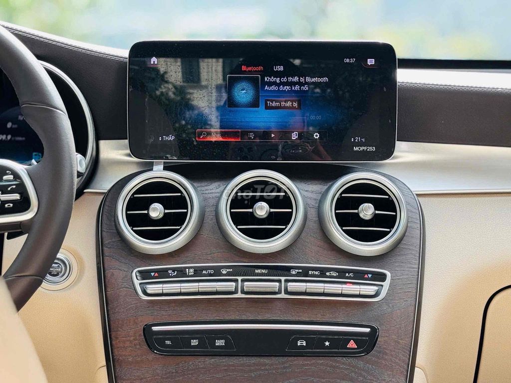 Mercedes GLC200 4Matic 2021 Trắng/Kem 53.000Km. Mua bán Ô tô tại Huyện Bình Chánh Tp Hồ Chí Minh được đăng bởi Thanh Nhã Xe Lướt Sài Gòn hình 14