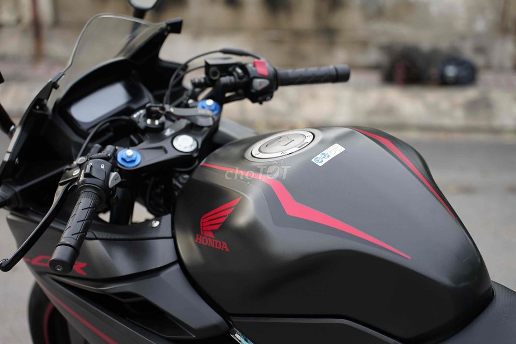 ❤️©️HONDA CBR500R 2020 rút sẵn hồ sơ,có góp. Mua bán Xe máy tại Thành phố Thủ Đức Tp Hồ Chí Minh được đăng bởi Thi Moto Thủ Đức hình 3