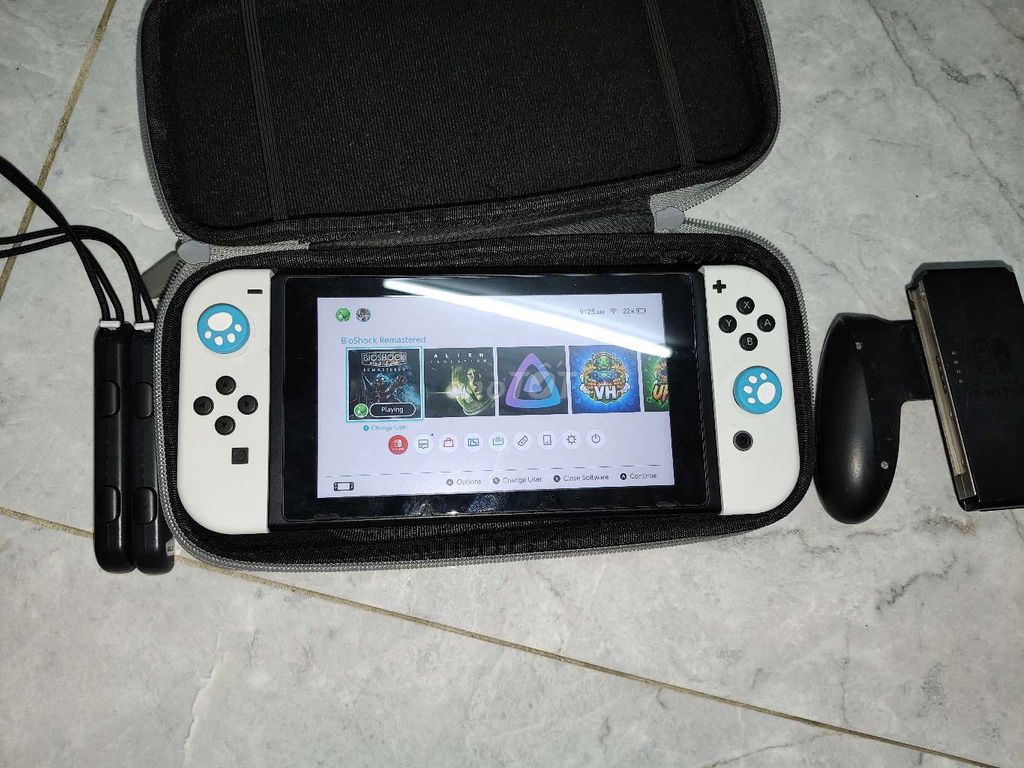Nintendo Switch 128GB Trắng đen. Mua bán Thiết bị chơi game tại Thành phố Thủ Đức Tp Hồ Chí Minh được đăng bởi Trường hình 1