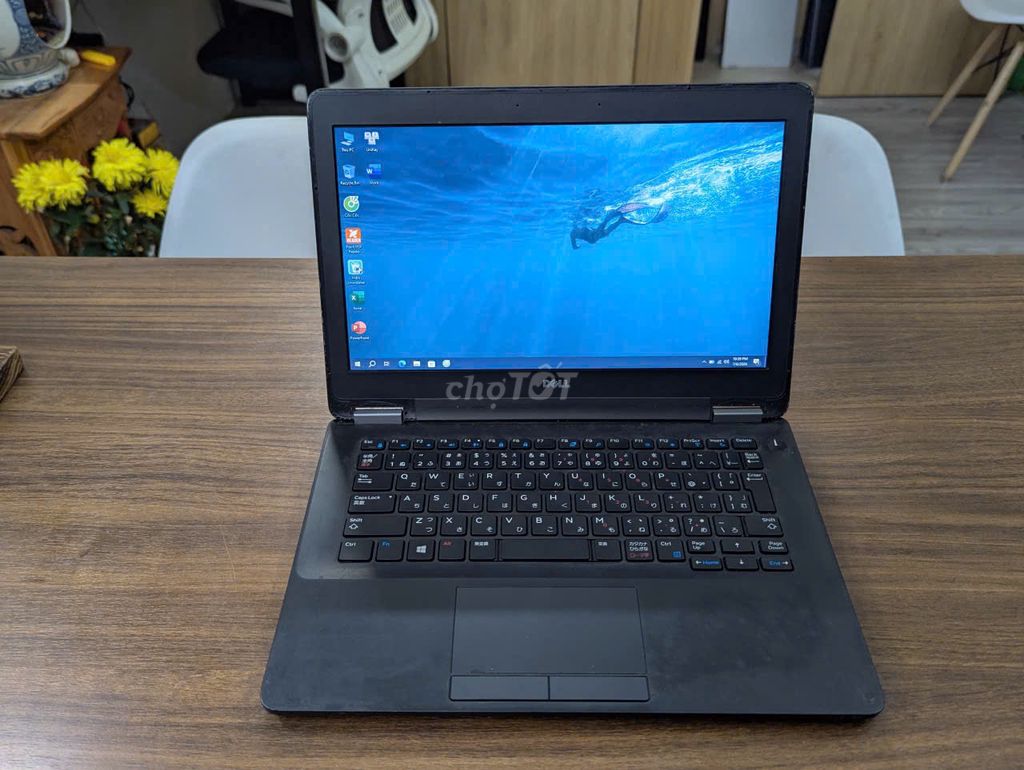 Dell Latitude E7270 i5-6200U 12.5 inch 4GB/128GB. Mua bán Laptop tại Quận 8 Tp Hồ Chí Minh được đăng bởi Cai Shen hình 1