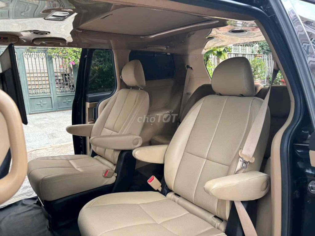 Kia Sedona 2019 2.2 DAT Luxury. Mua bán Ô tô tại Quận 7 Tp Hồ Chí Minh được đăng bởi Tuấn Đỗ hình 12