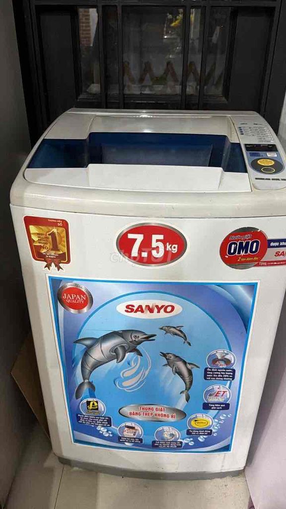 Máy giặt Sanyo 7.5kg Trắng Đã dùng. Mua bán Máy giặt tại Quận 10 Tp Hồ Chí Minh được đăng bởi Ân hình 1
