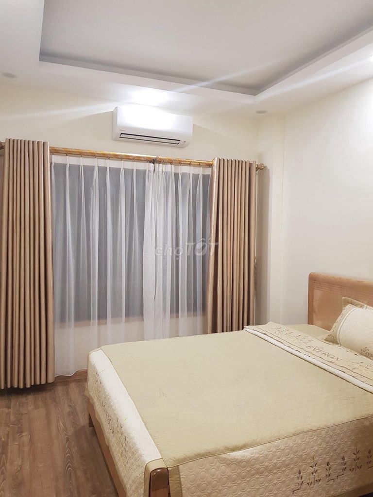 Cho thuê nhà nguyên căn ngõ 66 đường Hồ Tùng Mậu DT 50m2 x 4 tầng 4PN