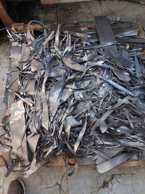 Chì vụn, chì phế, chì dẻo (kim loại chì). Mua bán Đồ chuyên dụng, Giống nuôi trồng tại Huyện Đức Hòa Long An được đăng bởi Công ty tnhh cnyt Nam Cường