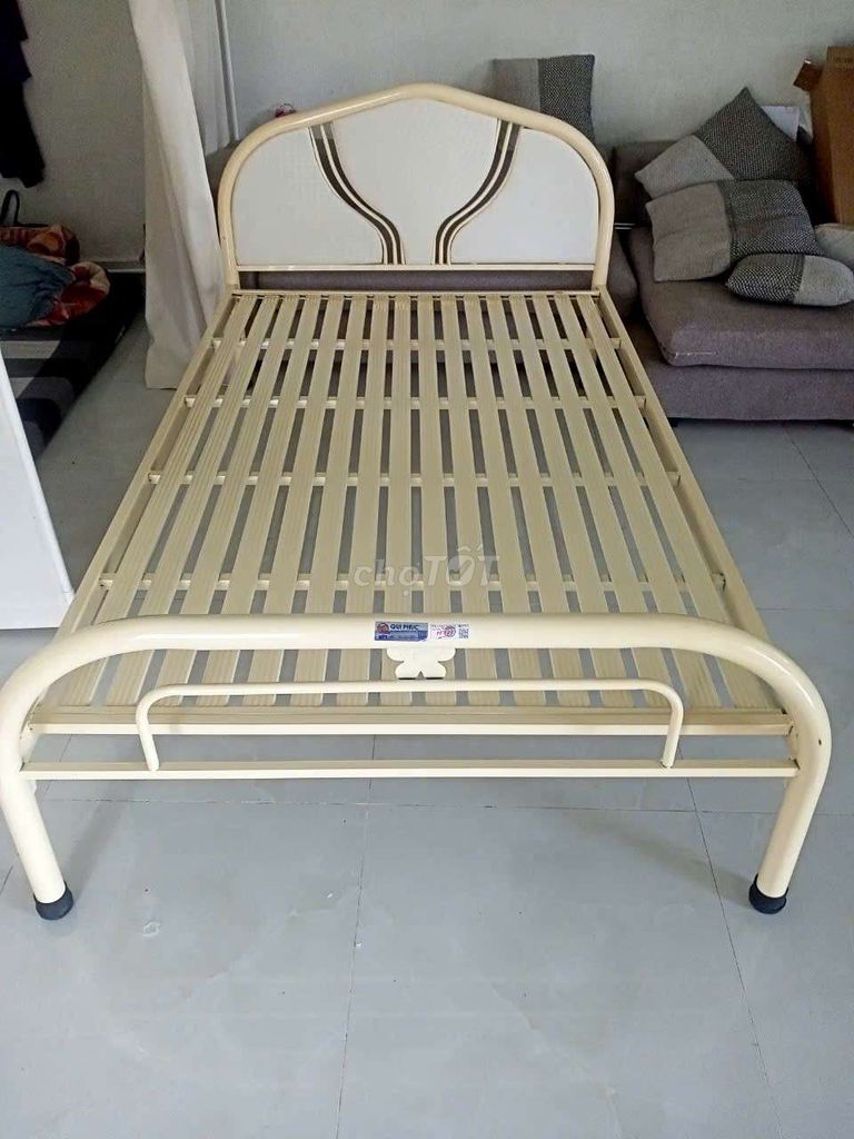Lắp giường sắt 1m2 Mai Đăng Chơn. Mua bán Giường, chăn ga gối nệm tại Quận Hải Châu Đà Nẵng được đăng bởi UY TÍN hình 1