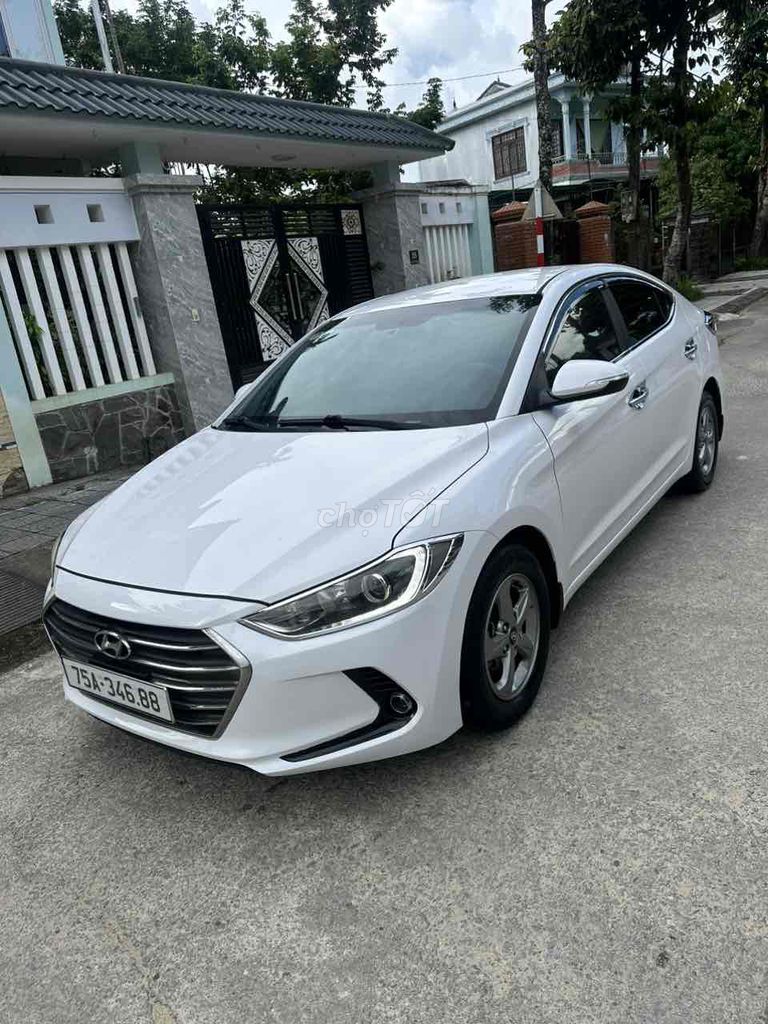 Hyundai Elantra 2016 1.6 MT. Mua bán Ô tô tại Thị xã Hương Trà Thừa Thiên Huế được đăng bởi Diễm Quỳnh hình 1