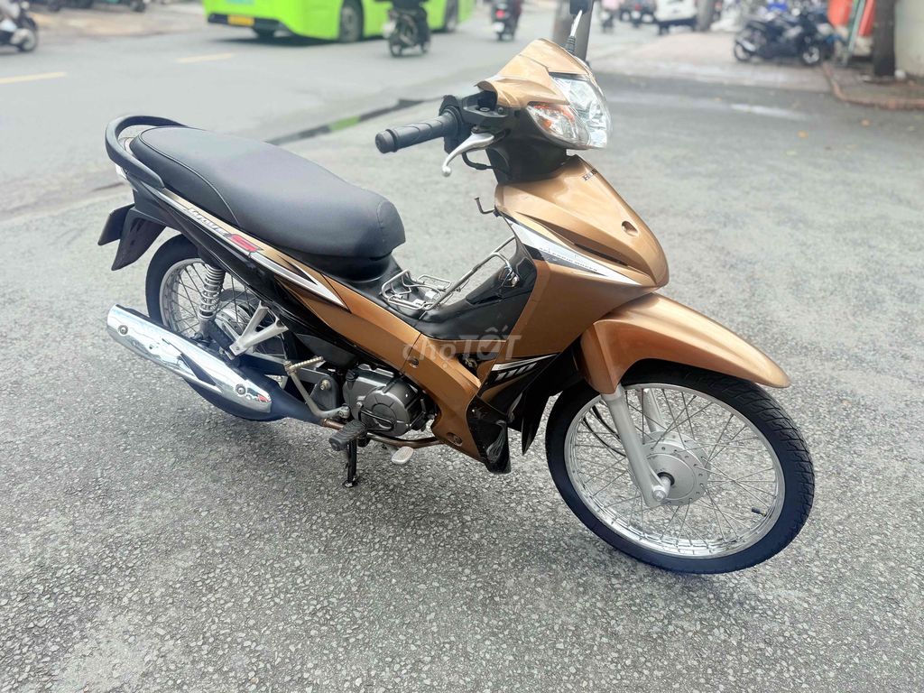 Honda Wave S объемом 110 куб. см в 2014 году. ПОДДЕРЖКА НОЖА ZEN