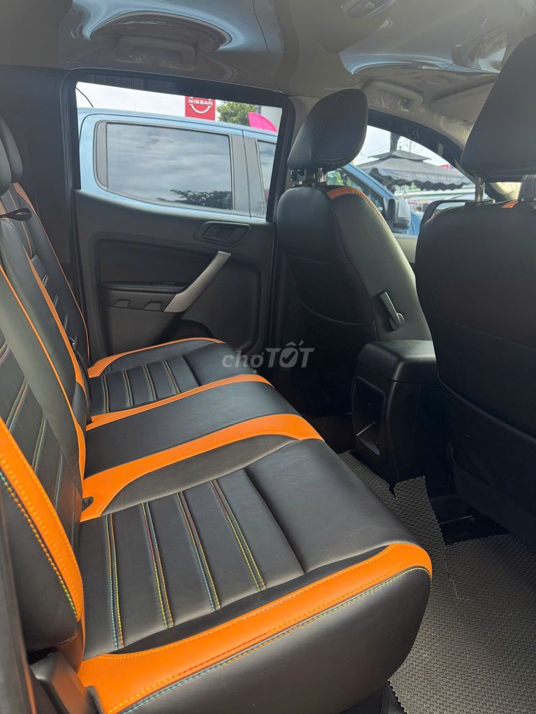 FORD RANGER 2020 SỐ TỰ ĐỘNG_1 CHỦ ĐI KỸ_FULL ĐỒ. Mua bán Ô tô tại Quận Tân Phú Tp Hồ Chí Minh được đăng bởi Trần Thành hình 8