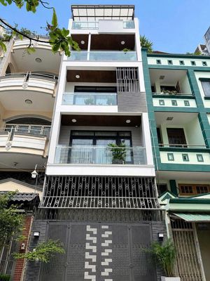 Аренда · 4 комн. · 100 м² · Quận Phú Nhuận, ул. Đường Hoa Lan