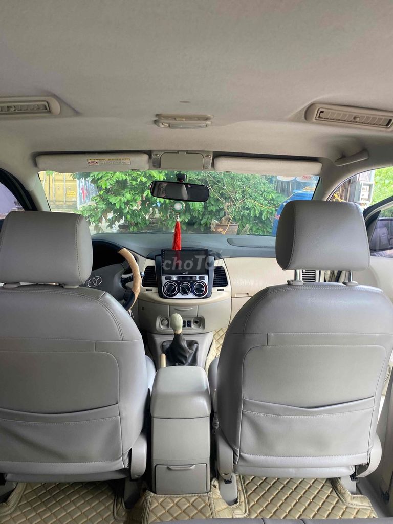 Toyota Innova 2009 G - 28000 km. Mua bán Ô tô tại Quận Long Biên Hà Nội được đăng bởi Bùi văn hiếu  hình 11