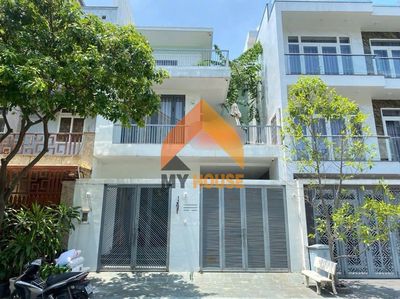 Villa 130 m² · 5 bed · Đường Thân Văn Nhiếp