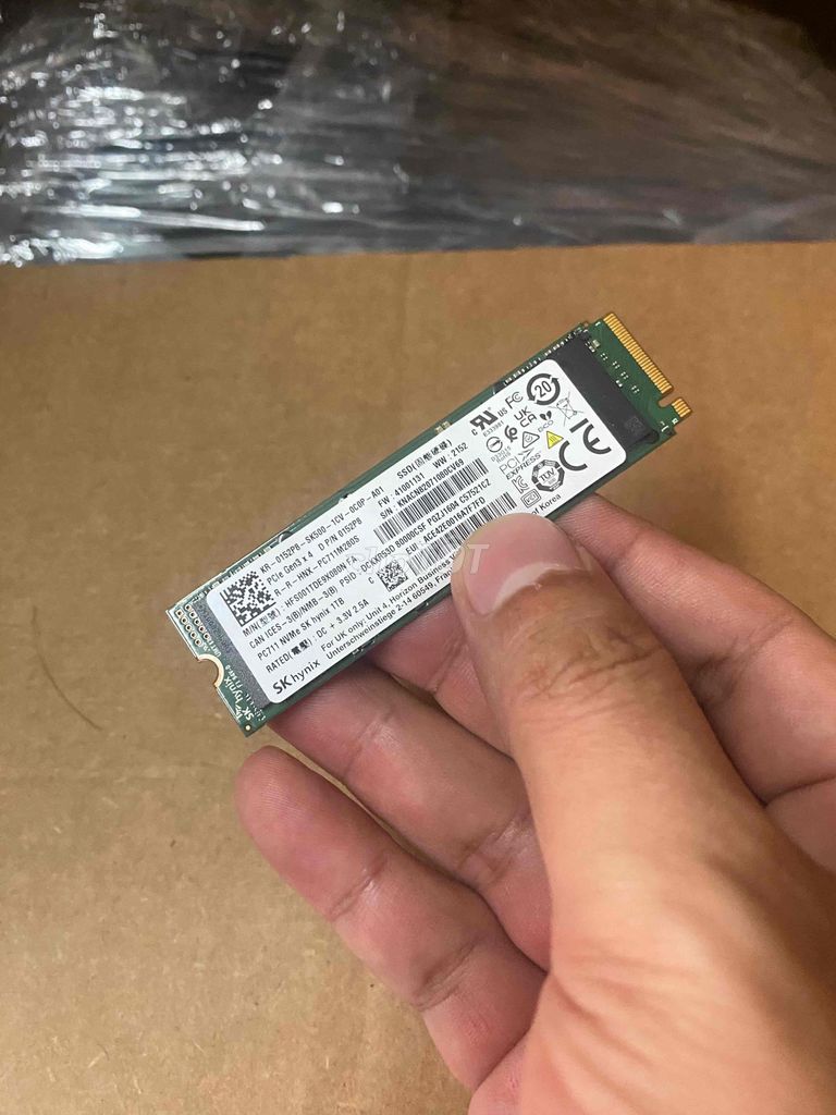 SSD Nvme SK hynix 1TB 1000GB zin đét us 100% W11. Mua bán Linh kiện (RAM, Card...) tại Quận 1 Tp Hồ Chí Minh được đăng bởi Nguyễn hình 1