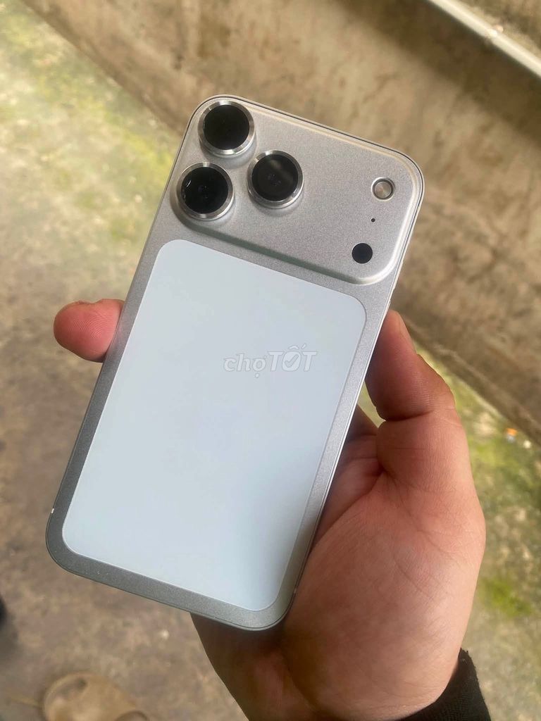 Apple iPhone XR 64GB Bạc 100%. Mua bán Điện thoại tại Thành phố Thủ Đức Tp Hồ Chí Minh được đăng bởi Hội Đồ Điện Tử hình 1