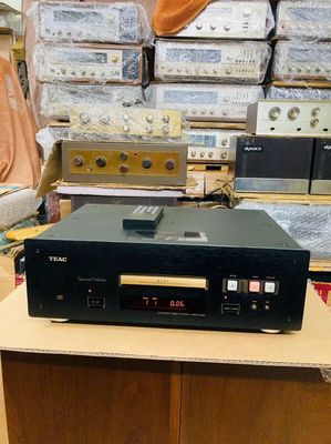 đầu CD TEAC 10 SE. Mua bán Tivi, Âm thanh tại Quận Hoàng Mai Hà Nội được đăng bởi Hà Anh loa cổ