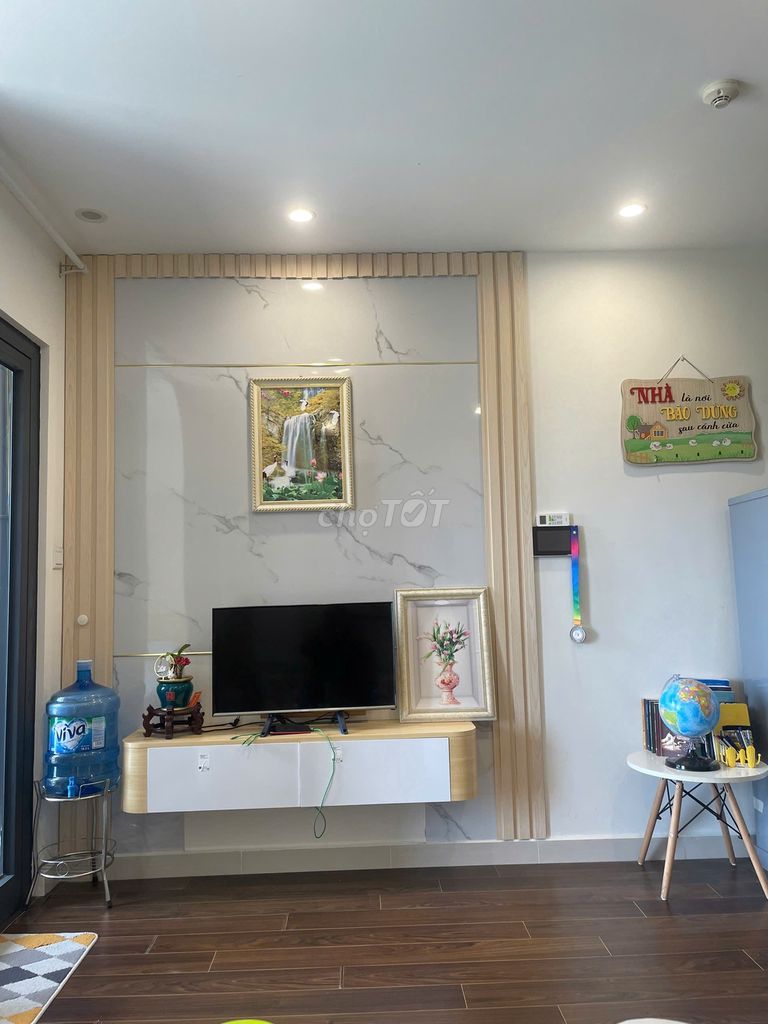 Studio - 32m Full, Giá 1,88Tỷ, Sẵn sổ, tầng trung, Vinhomes Smart City