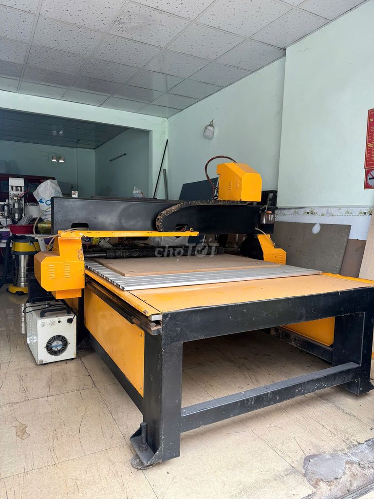 Máy CNC 1325 đỏ trắng củ 3kw2. Mua bán Đồ chuyên dụng, Giống nuôi trồng tại Huyện Hóc Môn Tp Hồ Chí Minh được đăng bởi phạm  phương dung hình 1