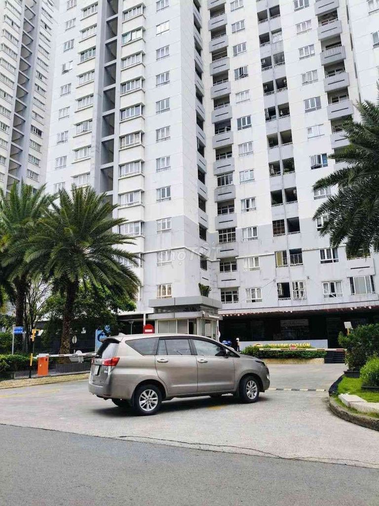 Chính chủ bán nhà 205M2 TT Q6 ,thu nhập 60tr tháng,5 Tầng BTCT, 22 PN