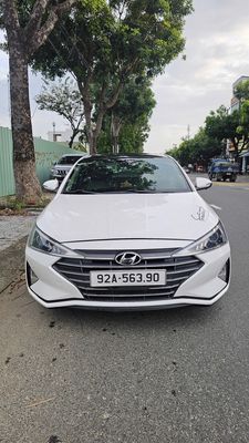 Hyundai Elantra 2019 1.6AT 70000 km. Mua bán Ô tô tại Quận Cẩm Lệ Đà Nẵng được đăng bởi Nguyễn Đức Trưởng